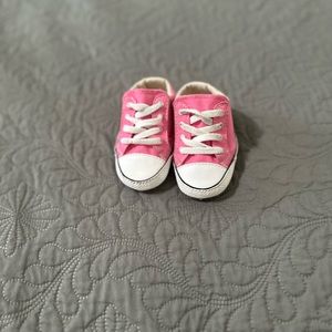 Infant Converse Chuck Taylor All Star Cribster Sneaker - Baby - Pink size 3